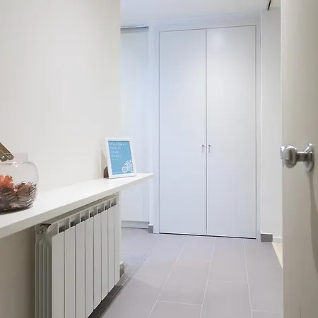 Bravissimo Cort Reial-1a Жирона