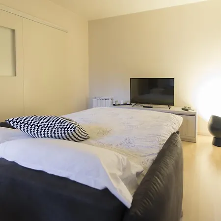 Bravissimo Cort Reial-1a Апартаменты