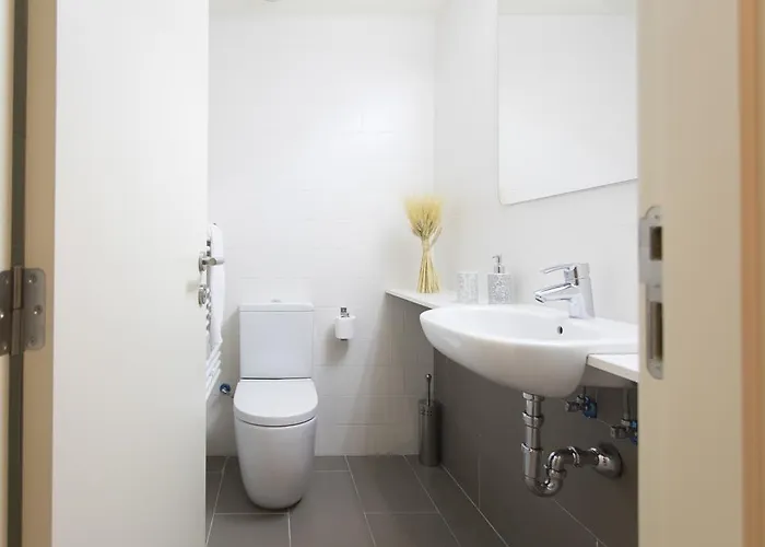 Апартаменты Bravissimo Cort Reial-1a *