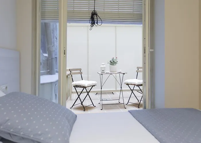 Апартаменты Bravissimo Cort Reial-1a Жирона